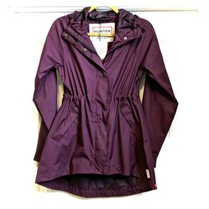 NWT Hunter lightweight water resistant packable jacket
